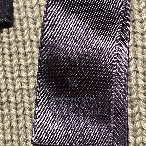 Axcess  By Liz Claiborne Zip Up Cropped Turtleneck Sweater Sz Med - Picture 8 of 9